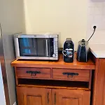 Santa Marina 2-bedroom Apt. W/ Sea View + Terrace Apartmán