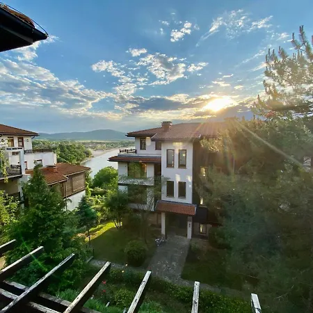 Lejlighed Santa Marina 2-bedroom Apt. W/ Sea View + Terrace *