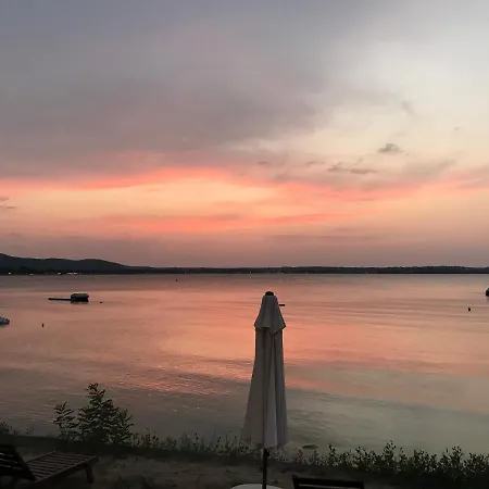 Apartmán Santa Marina 2-bedroom Apt. W/ Sea View + Terrace Sozopol