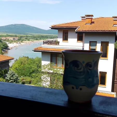 Apartman Santa Marina 2-bedroom Apt. W/ Sea View + Terrace *